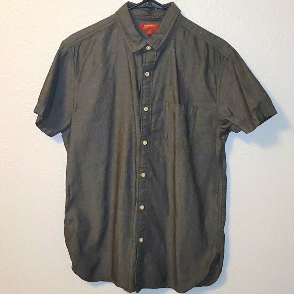 Men's button up